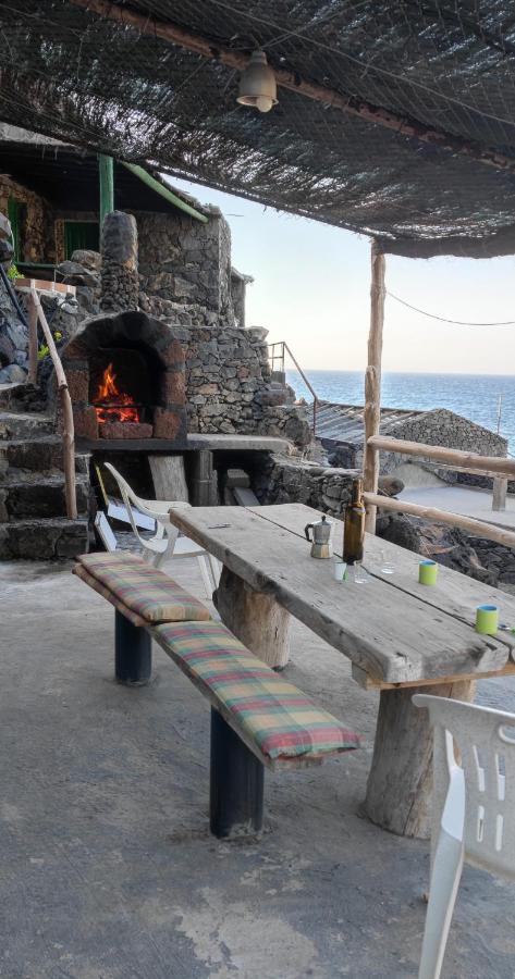 Casita Pajero En El Pozo De Las Calcosas, El Hierro Pozo de las Calcosas Exterior foto